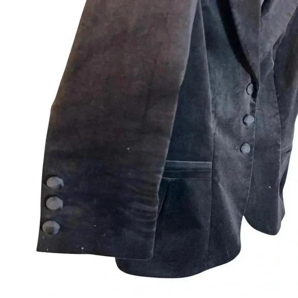 NEW 🔥 Sexy Black Velvet “Halogen” Fitted Blazer Sz M - Picture 5 of 6